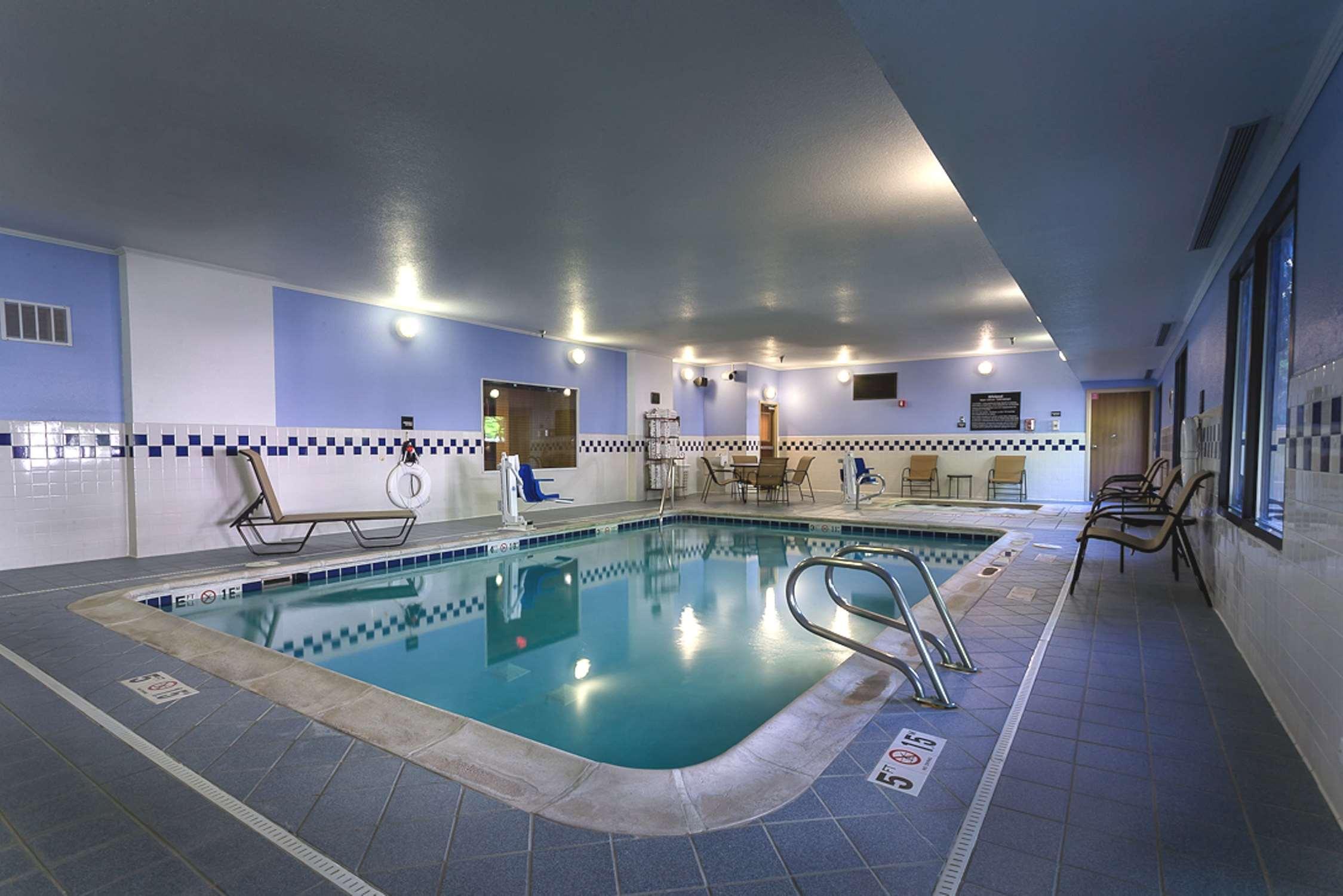 Hampton Inn Fort Collins Kültér fotó