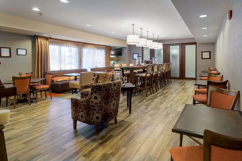 Hampton Inn Fort Collins Kültér fotó