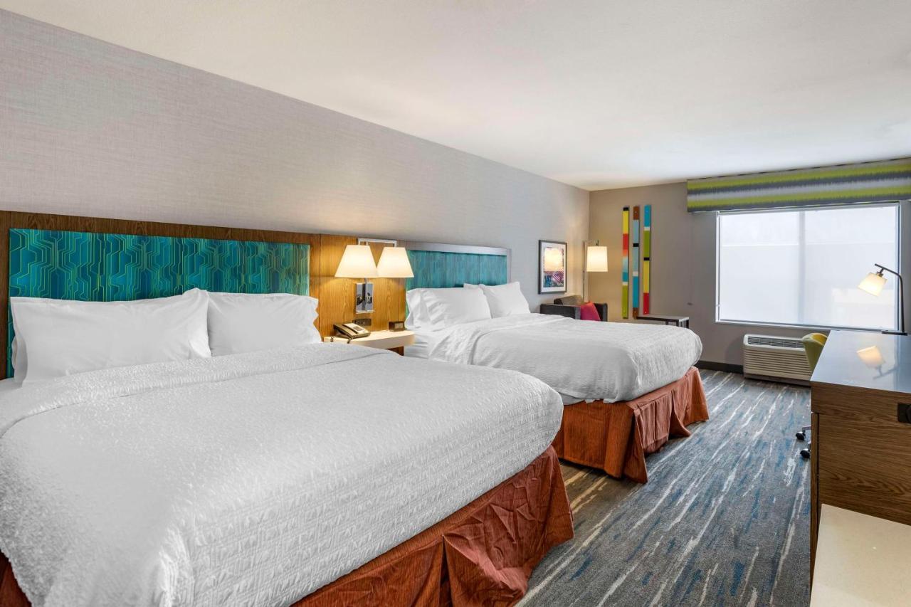 Hampton Inn Fort Collins Kültér fotó